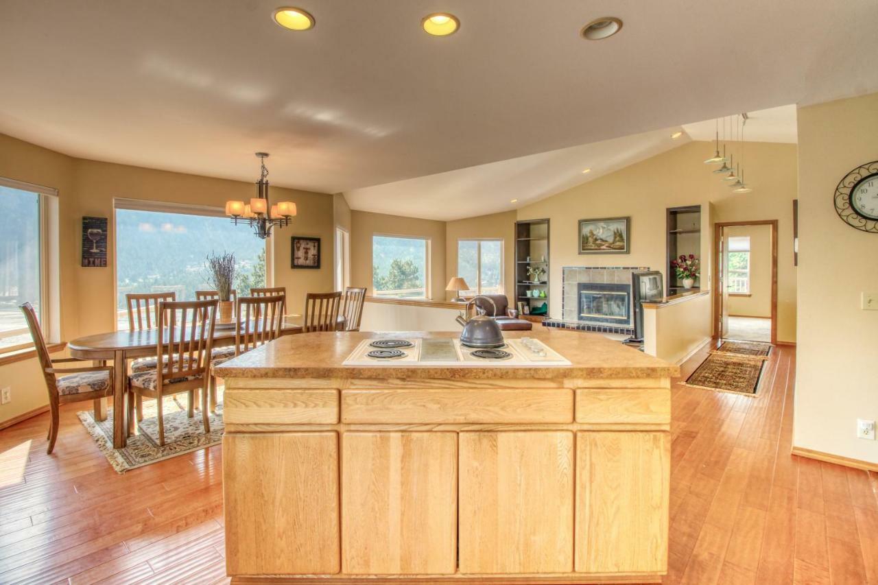 The Hawks Nest Villa Manson Екстериор снимка