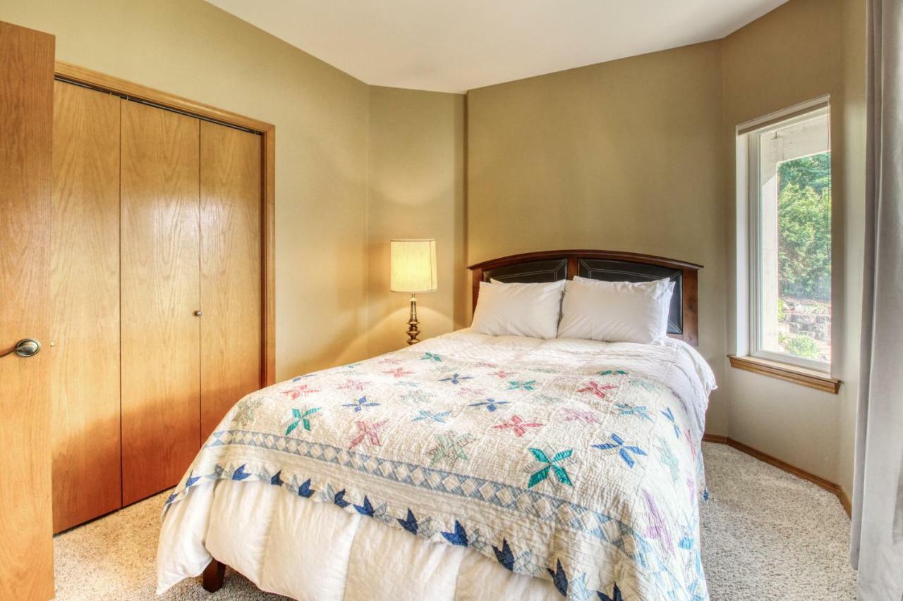 The Hawks Nest Villa Manson Екстериор снимка